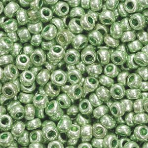 Koraliki szklane Knorr Prandell 2.5mm, Zielone metaliczne
