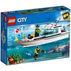 LEGO City 60221 Jacht