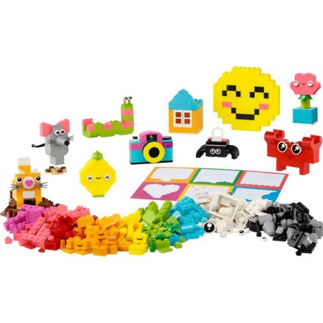 LEGO Classic 11042 Kreatywna skrzynka szczęścia - 2